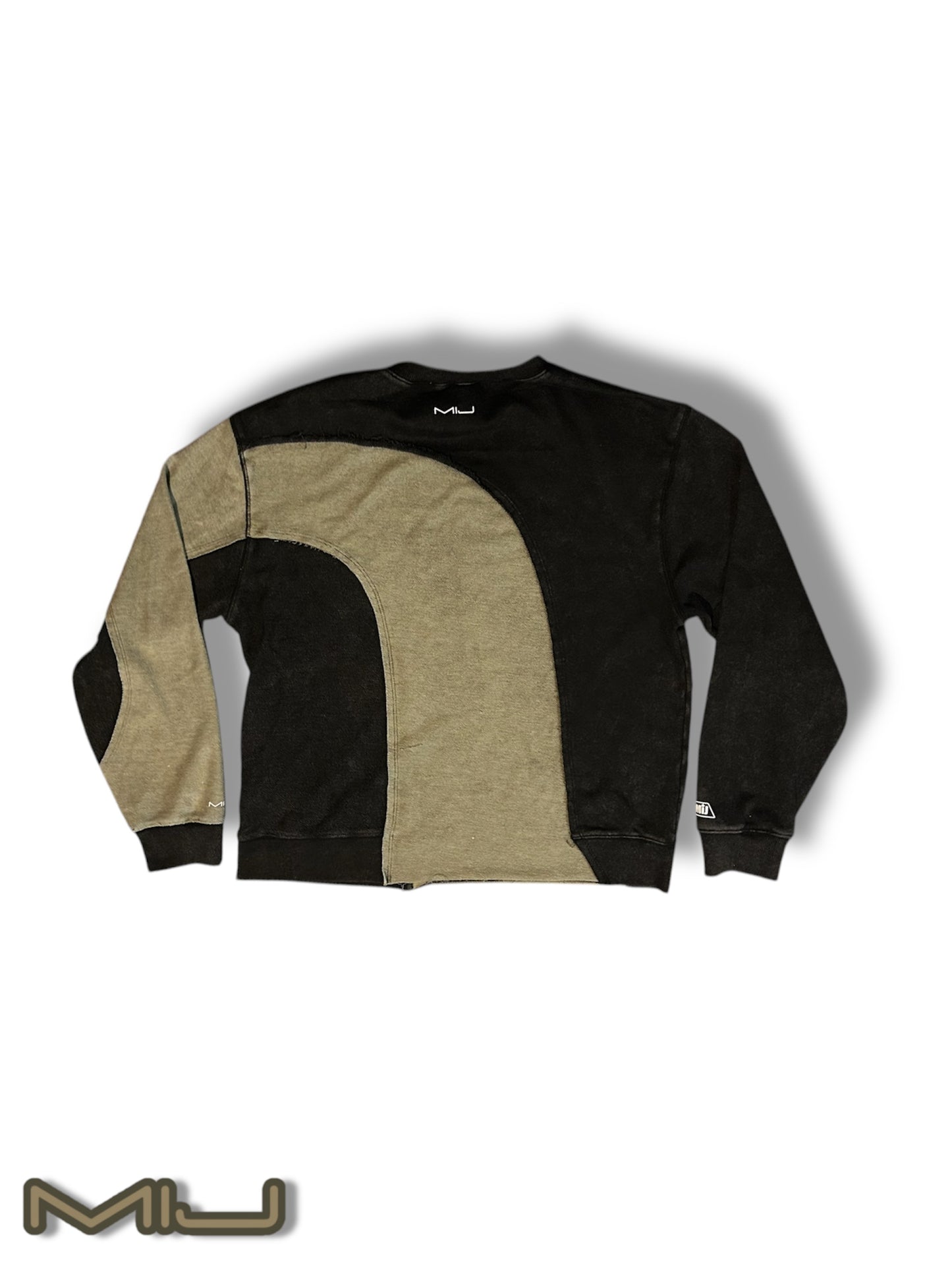 INFLUENTIAL T 03